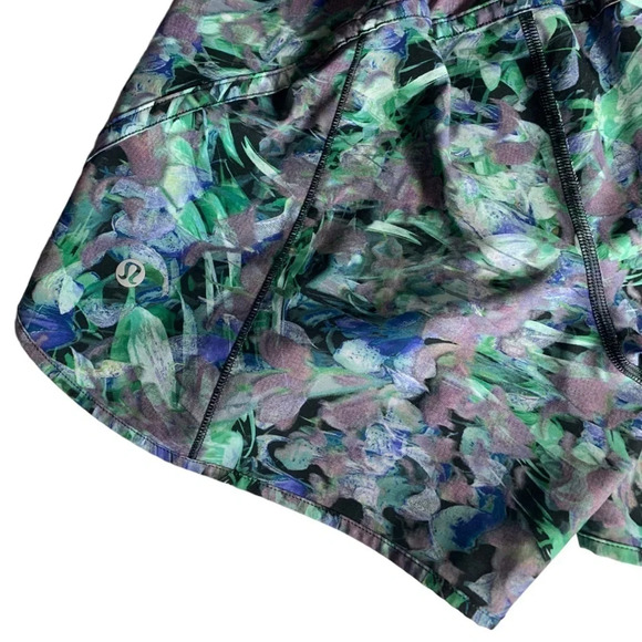 Lululemon Track That Mid-Rise  Short 5" Rapid Flourish Multi Side 2 Athletic - Picture 9 of 15